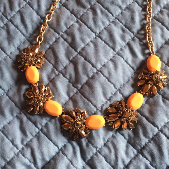 J crew necklace - Picture 2 of 4